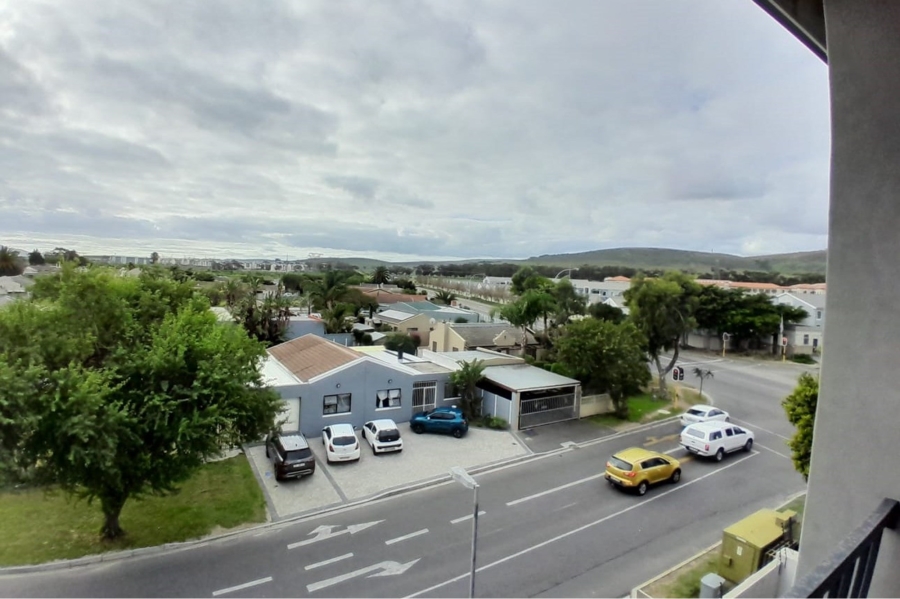 2 Bedroom Property for Sale in Richwood Western Cape